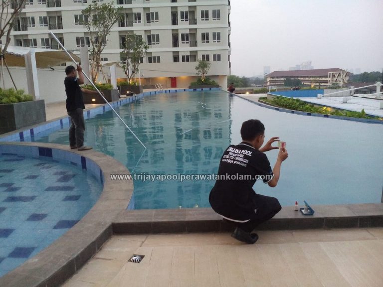 3 Alasan Utama Merawat Kolam Renang Secara Rutin Alasan Mengapa Anda Perlu Merawat Kolam Renang Anda