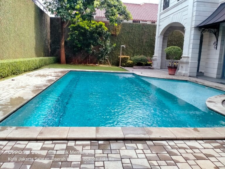 4 Hal yang Harus Dihindari dalam Perawatan Kolam larangan dalam merawatan kolam renang
