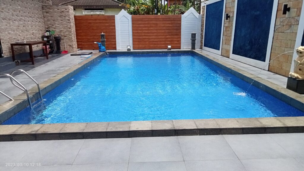 Volume Air Kolam Renang