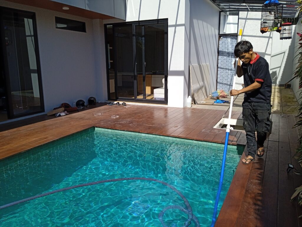 Jenis Salt Chlorinator dan Cara Memilih Untuk Kolam Renang