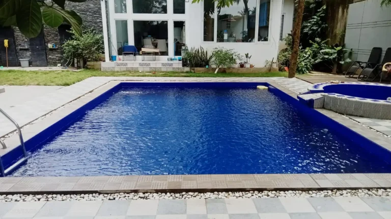 Hati-Hati! Perawatan Kolam Renang Sendiri Bisa Jadi Masalah Perawatan Kolam Renang Sendiri Bisa Jadi Masalah