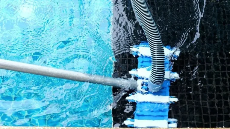 jasa vacuum kolam renang