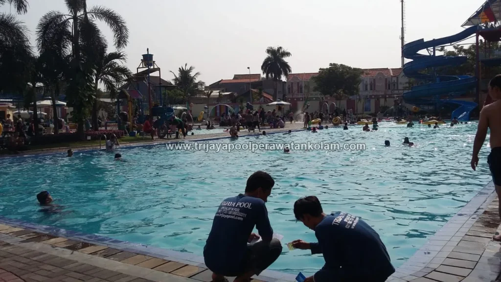 jasa perawatan kolam renang waterboom padang
