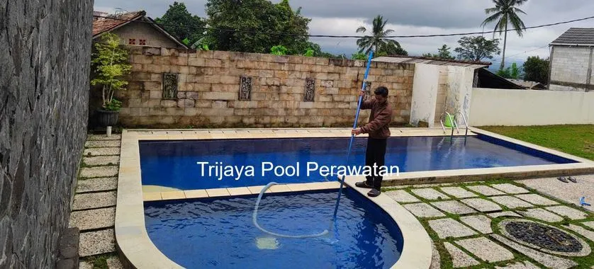 cara vacuum kolam renang