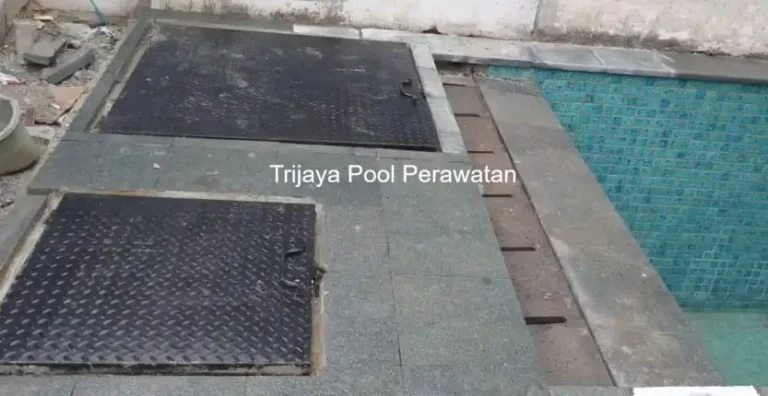 membersihkan balancing tank kolam renang