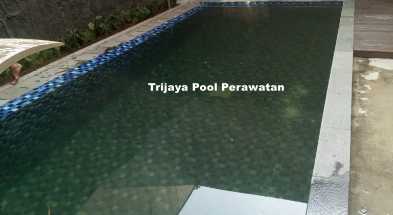 Kolam Renang Jarang Di Vacuum